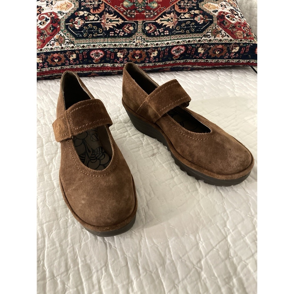 FLY London Robi Brown Suede Wedge Platform Mary Jane Shoes SZ 38 - 7.5 - US